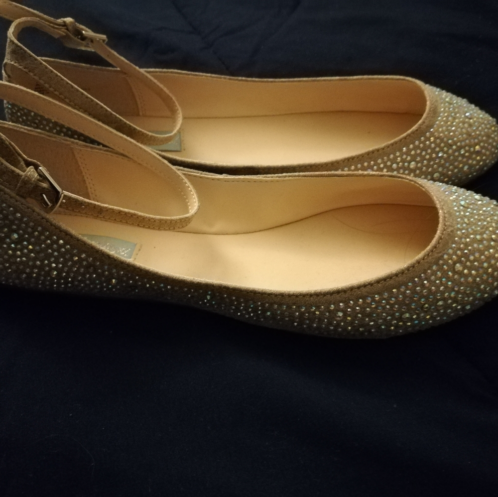 Betsy Johnson Joy embellished wedding flats size 8